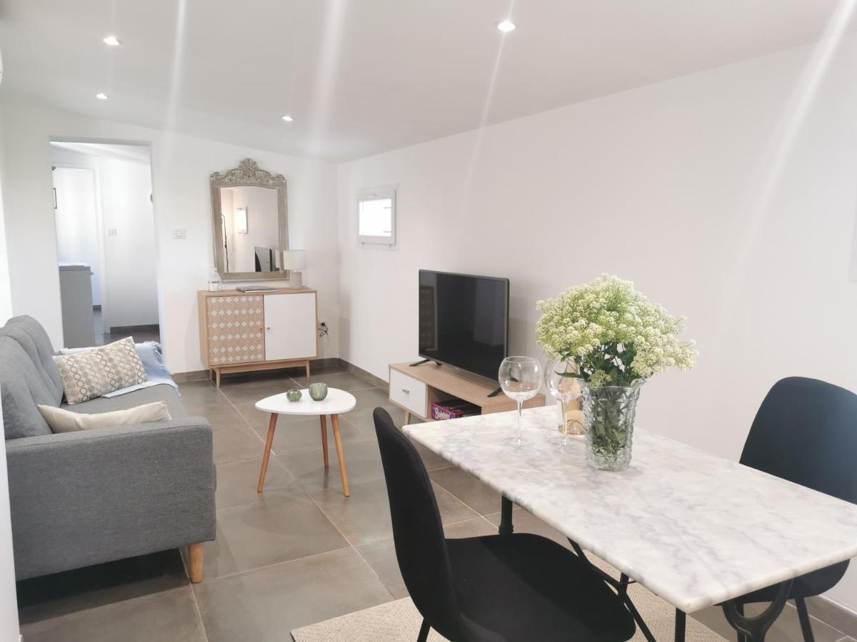 Maison De Vacances L'Hote Champetre Campagne Arlesienne Екстериор снимка